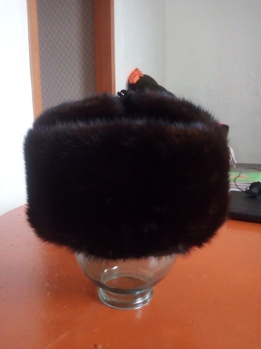 Продам шапку ушанку норка