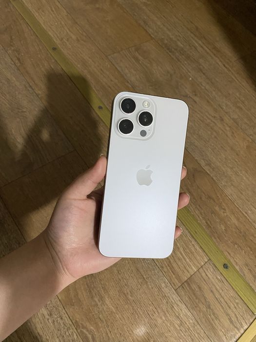 iPhone 15pro max 256гб 81%Аккумулятор