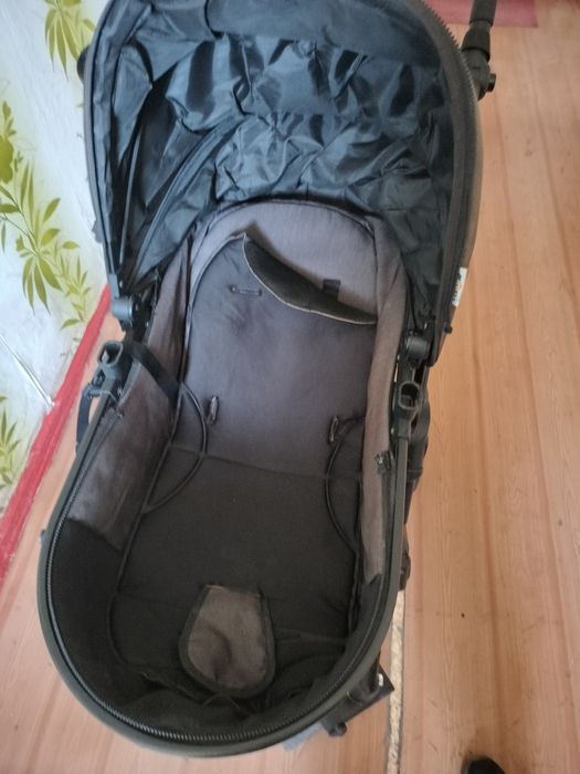 Продаю коляску в отличном состоянии