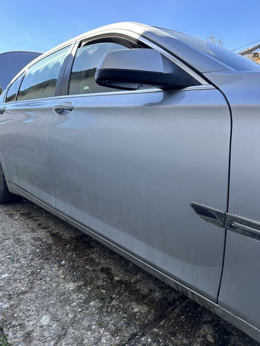 Usi dreapta / Portiere dreapta BMW Seria 7 F01 F02