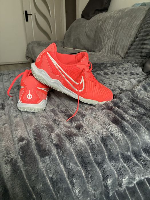 Nike tiempo academy