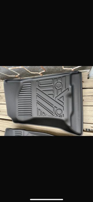 Полики для toyota prado 150