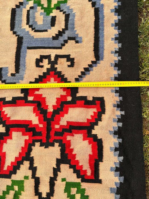 Вълнена Черга,Красиви Цветове