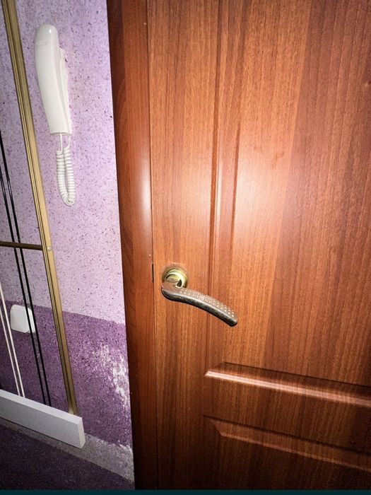 Двери межкомнатные 60см и 80см