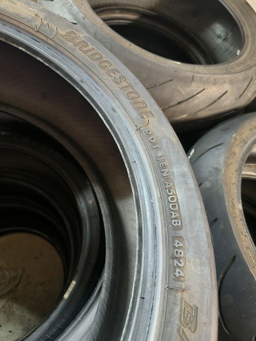 Bridgestone Battlax S22R 180/55/17