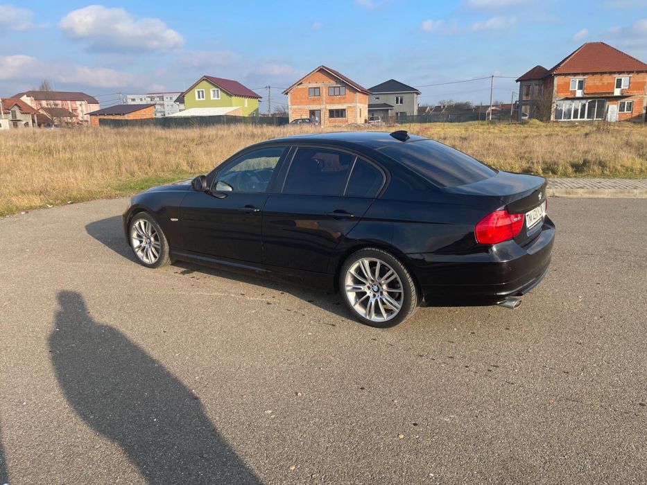 Vand BMW Seria 3 E90 – Automat, Piele, Navi, Bi-Xenon