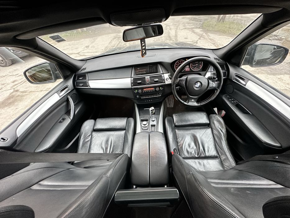 Бмв х5 е70 3.0д 235к М пакет на части!