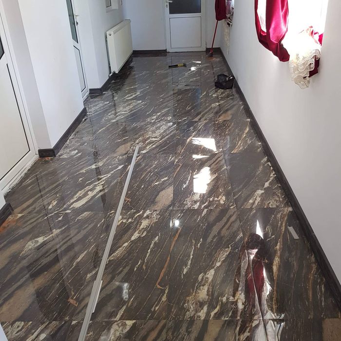 Ofer servicii pentru amenajări interioare și exterioare