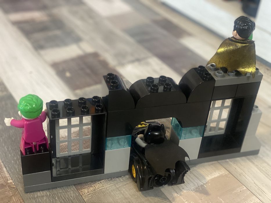 Pestera batman lego duplo