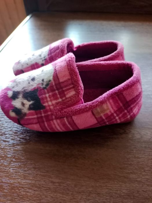 Продам детскую обувь