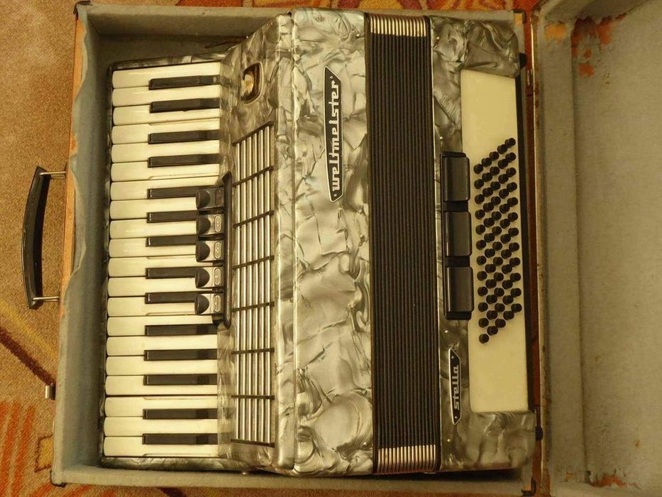 Weltmeister Stella 60 баса