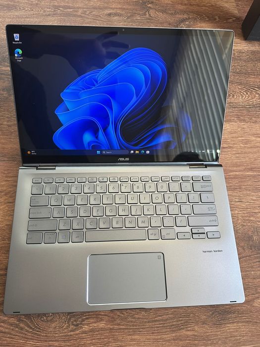 ASUS ZenBook UX462DA 2 in 1