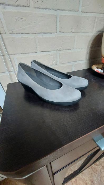 Туфли Ecco 38 размера