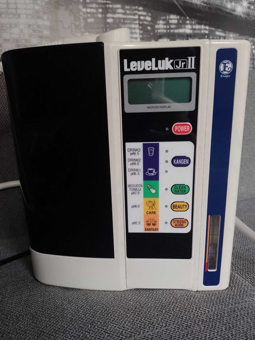 Kangen Leveluk JR ll, ionizator și generator de apă alcalină
