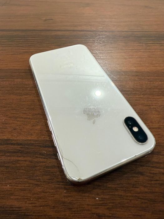 Iphone X 64gb в хорошем состоянии