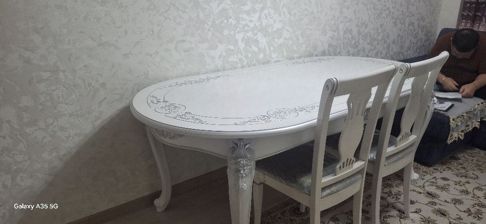 Үстел, орындық ,,,