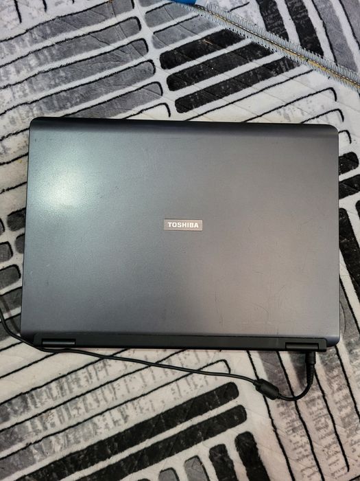 Лаптоп Toshiba 7