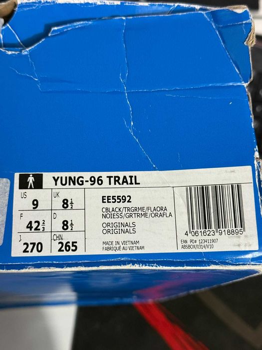 Adidas Yung 96 Trail Нови номер 42 2/3 EE5592