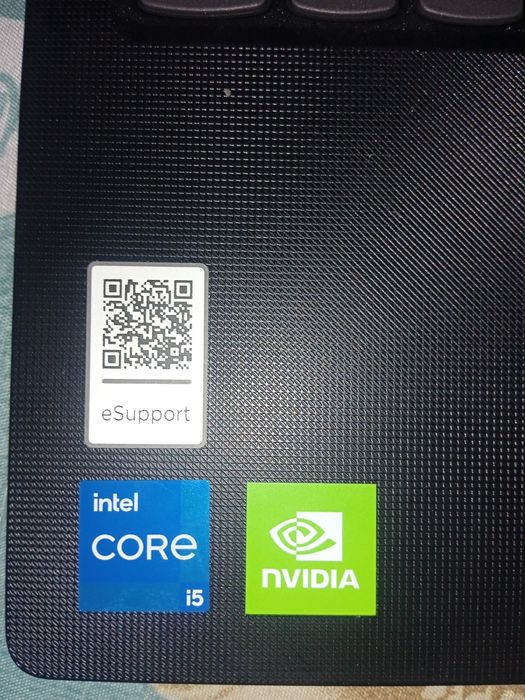 Lenova  i5 11 pakalenya