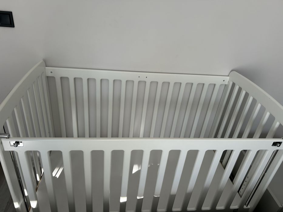 Бебешка дървена кошара + матрак от отганичен памук