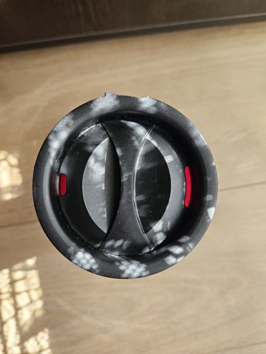 Музикална розова чаша