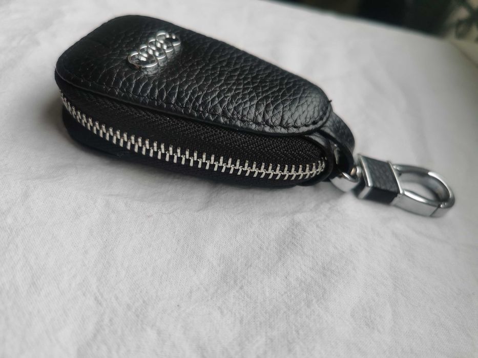 Husa noua neagra din piele pentru telecomanda cheie auto Audi