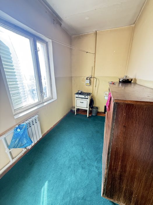 Срочно сотилади 1 хона 6 этаж 9 этажли домда, Микрараён Арка кирганда