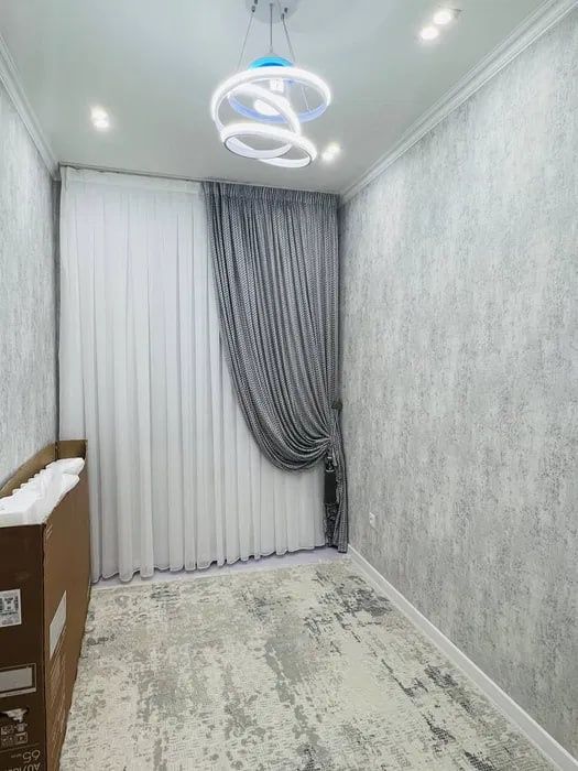 Срочна аренда айбек метро 3 ком *108