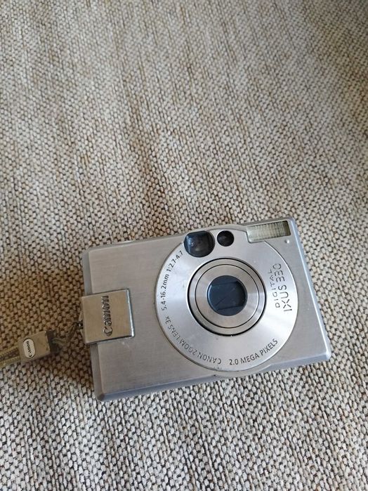 Canon Ixus 330 camera foto digitala , Functionala