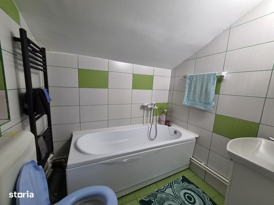 Vila cu 4 camere mobilata in Prajesti Bacau