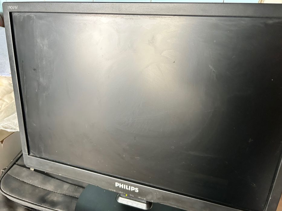 Монитор 19 инча Philips 190VW9