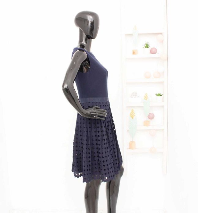 Ralph Lauren оригинална дамска рокля синя с бродирана пола плисе S