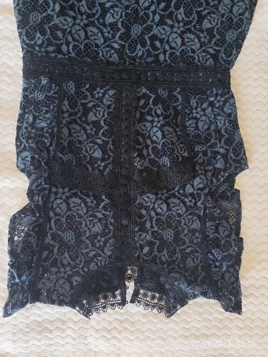 Платье Zara гипюр