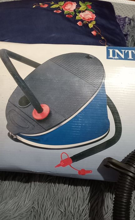 Продам ножной насос