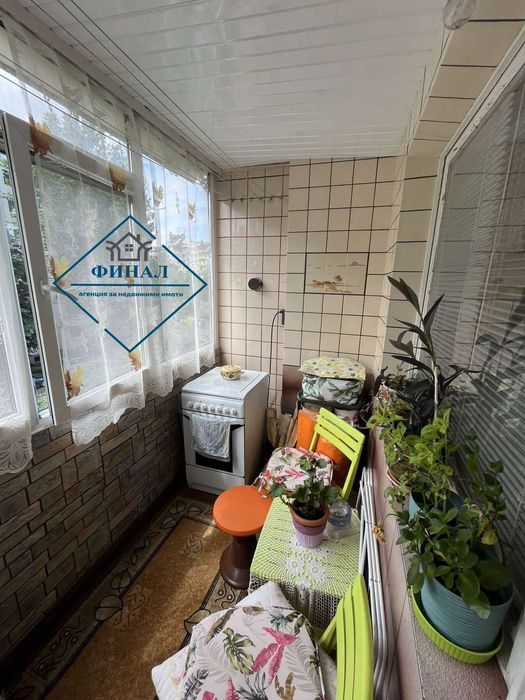 Продава се Двустаен апартамент в Шумен, Тракия - 56 кв.м за 1750 €/кв.м - Снимка #1