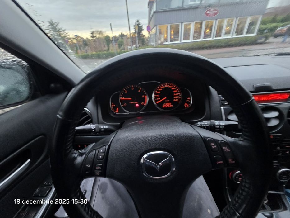 Vand mazda 6. 2.0 diesel