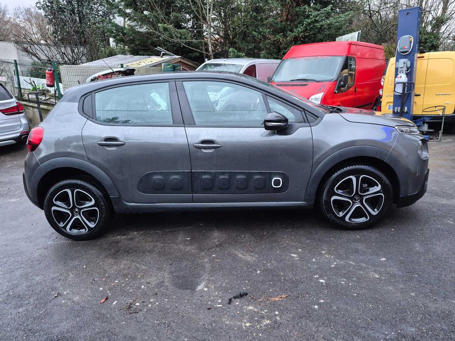 Citroën C3 III PureTech 1.2 Benzină 110 CP