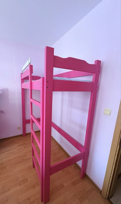 Детско легло (тип loft bed)