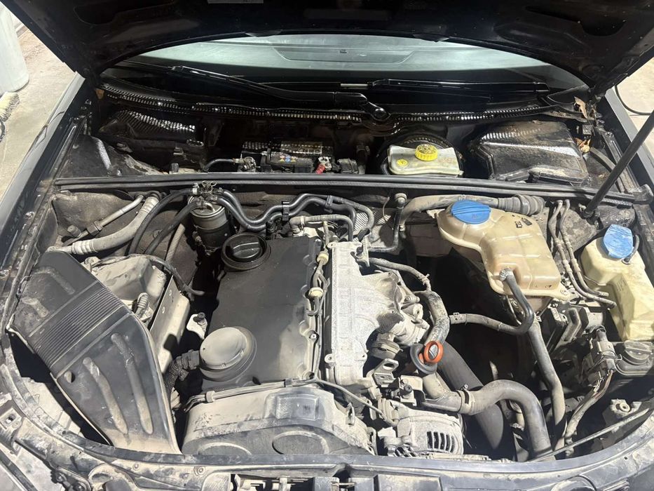 Audi/s4/b7/цяла на части