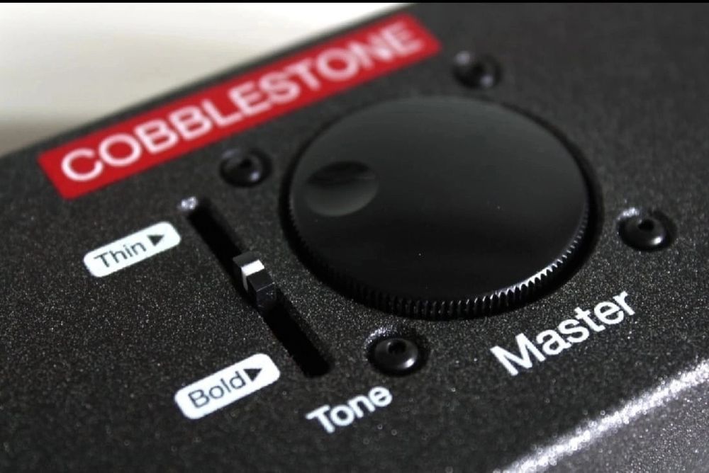 Продам топовый усилитель оконечник