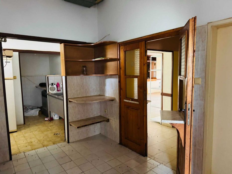 Продава се Хотел в Харманли - 544 кв.м за 589 €/кв.м - Снимка #5