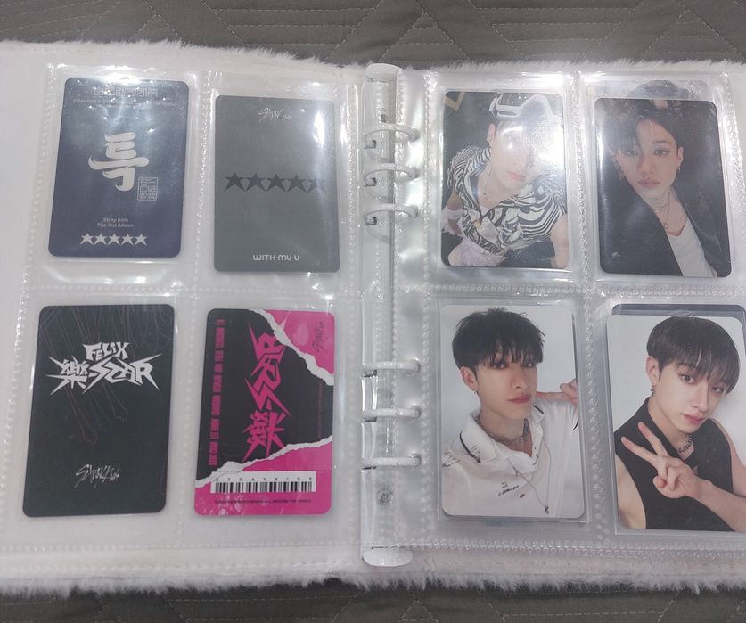 Официальные карточки Stray Kids