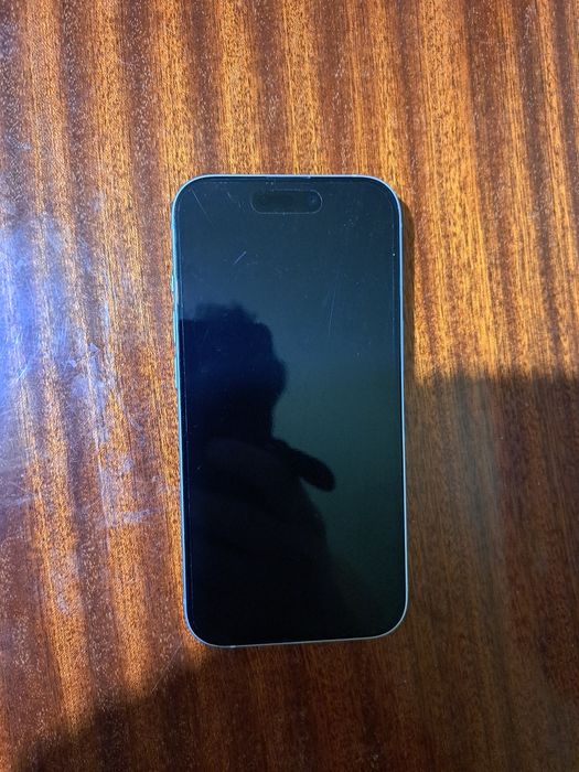 Telefon iPhone 15