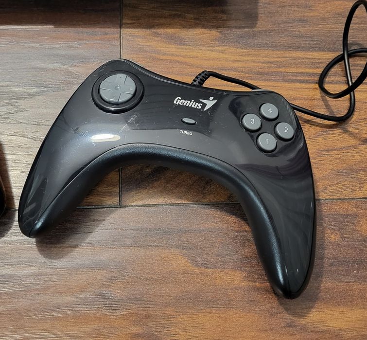Playstation 3 Superslim modat, 500 gb + 2 controllere + multe jocuri ps3 (Fifa 19, GTA  5, Minecraft, etc)
