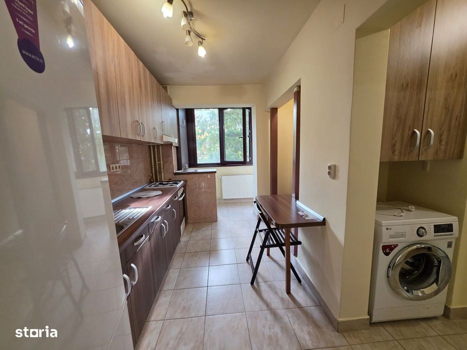 Apartament 3 camere, finisat modern, etaj 3, bloc cu lift, Brancusi