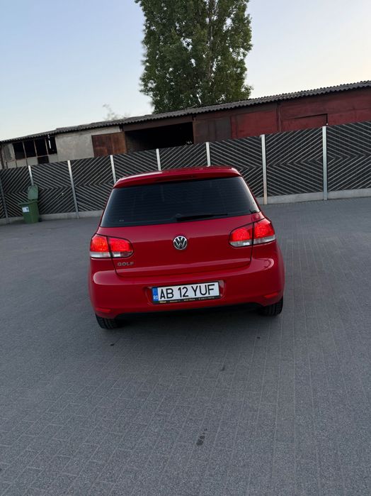 Se vinde golf 6- Mașină personală