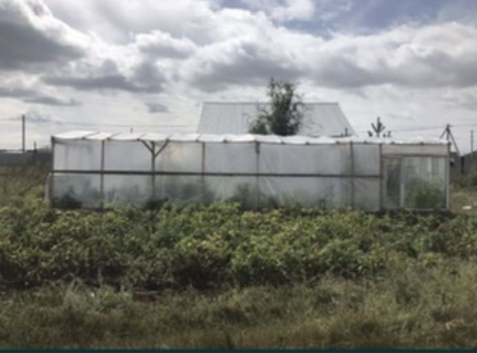 Продается дом с 10 соток земли!