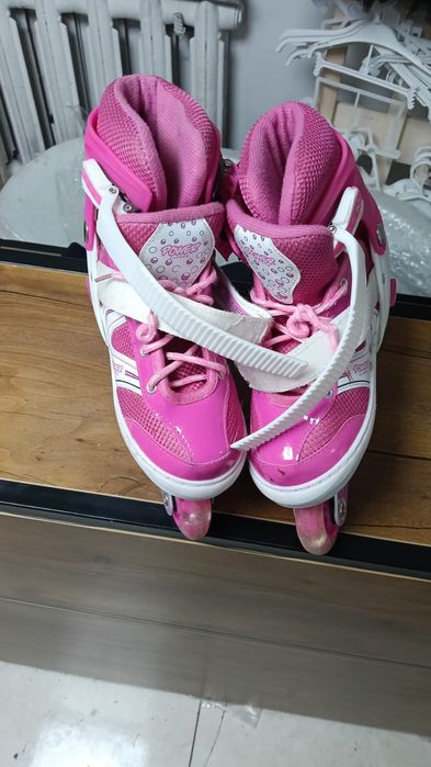 Ролики для девочек и мальчиков  2цвета