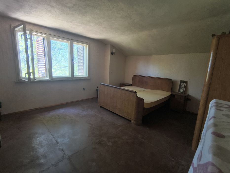 Продава се Къща в с. Дръмша, Област София-област - 190 кв.м за 395 €/кв.м - Снимка #2