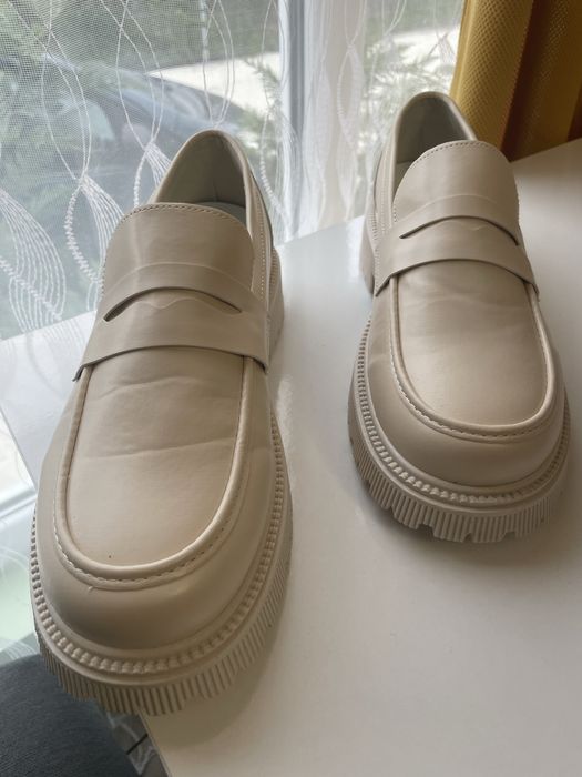 НОВИ! Дамски бежови мокасини